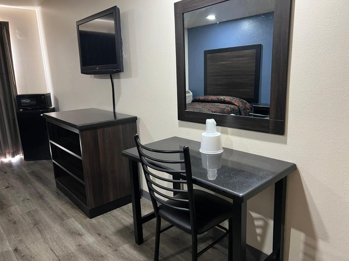 Economy Inn Fresno Extérieur photo
